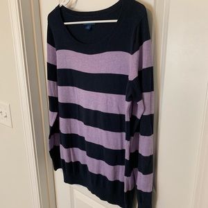 Old Navy Crew Neck Sweater
